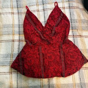 🎀Elegant Red Lace Women's Top